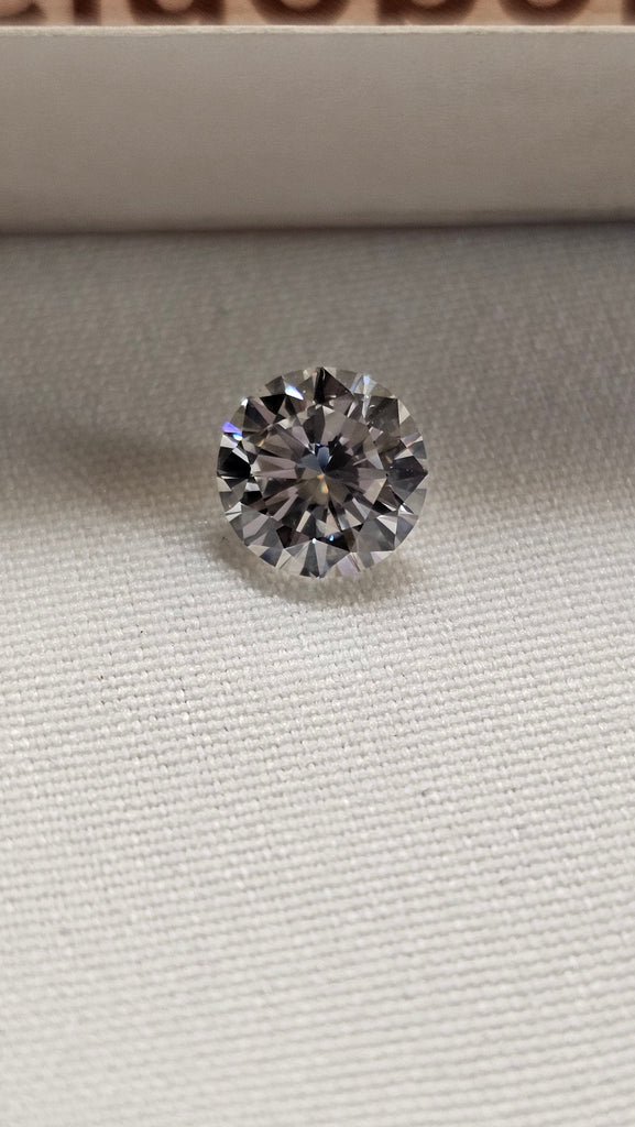 1.06 CT GIA Round Brilliant Cut Natural Diamond G SI2