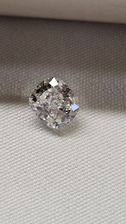 GIA 1.05 GIA Natural Cushion Cut G VVS2