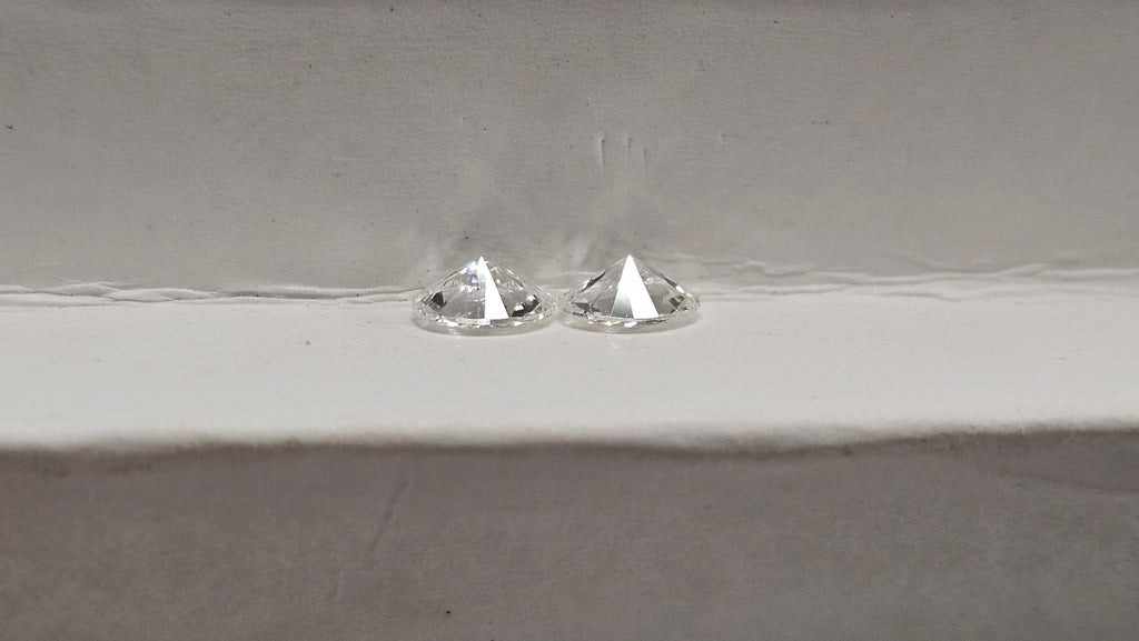 0.65 CT Oval Cut Natural Diamond Match G-H SI1-SI2