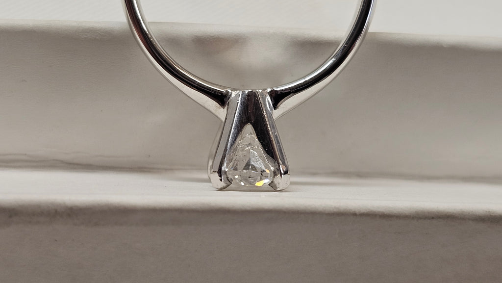 1.00 CT Oval Cut Natural Diamond Ring F-G I1