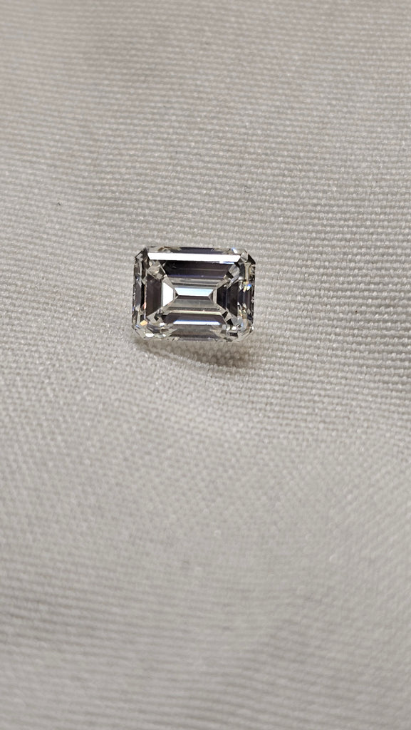 1.00 CT GIA Emerald Cut Natural Diamond I VS2