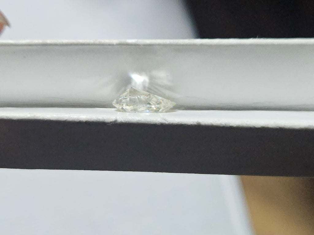 2.01 CT HRD Pear Shape Natural Diamond J SI2