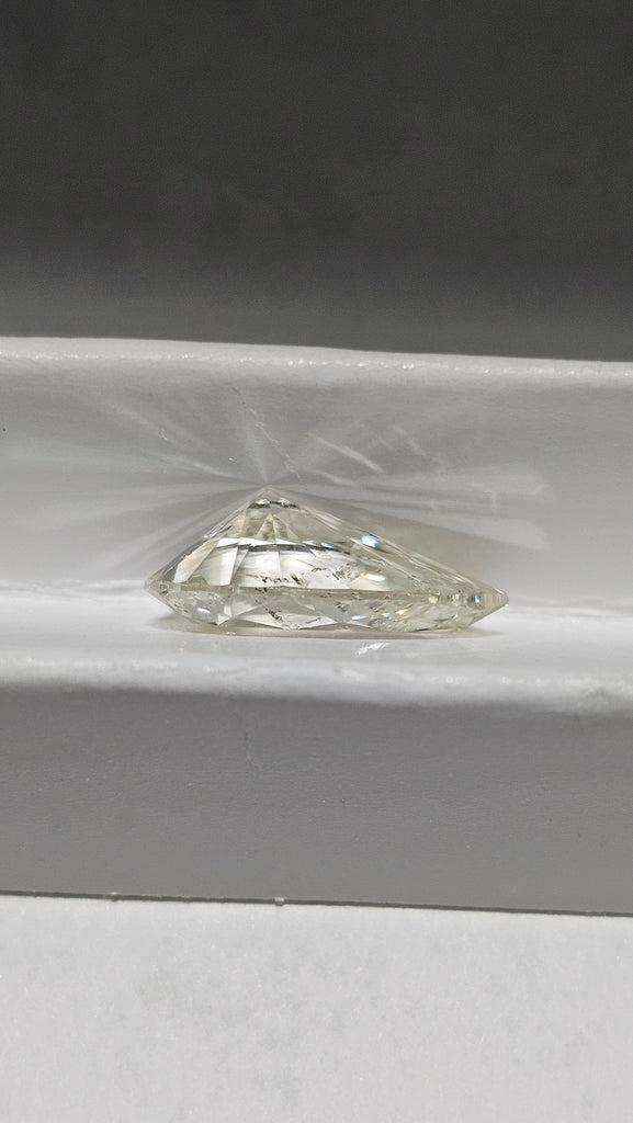3.00 CT Pear Shaped Natural Diamond K SI2