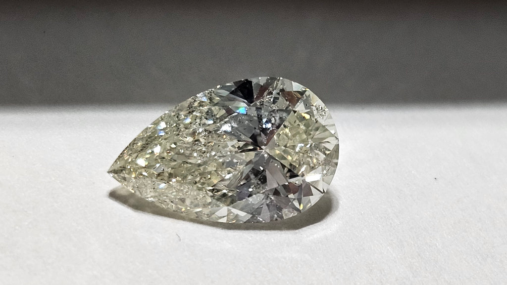 3.00 CT Pear Shaped Natural Diamond K SI2