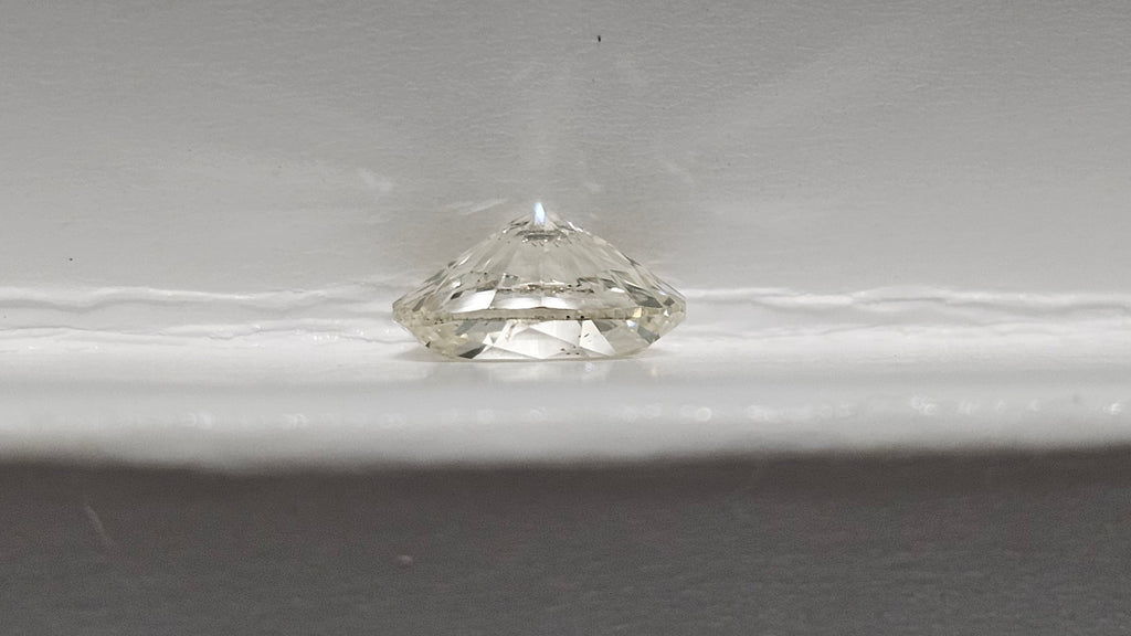 0.75 CT Oval Cut Natural Diamond J-K SI1