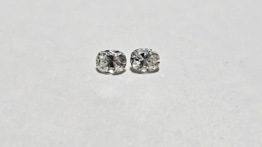 0.39 CTW Oval Cut Natural Diamonds (2) I VS