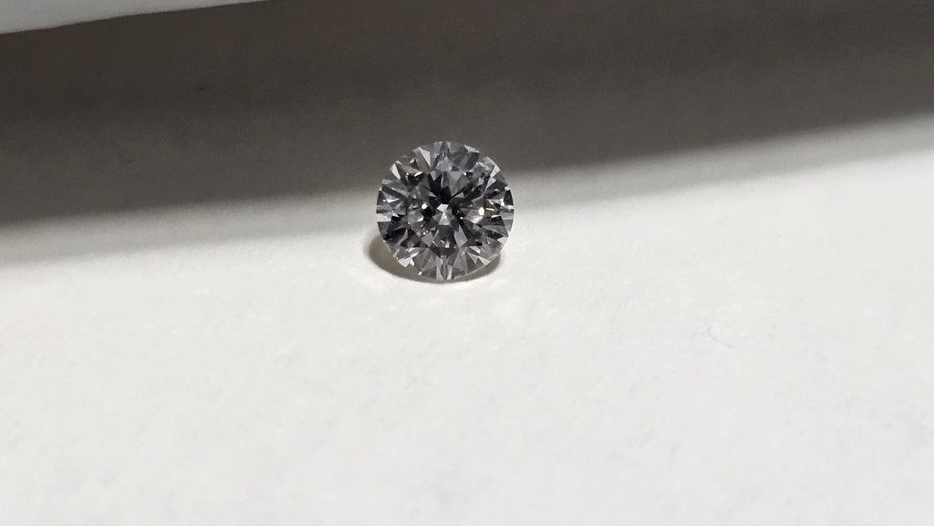 0.48 CT Round Brilliant Natural Diamond G-H SI2