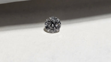 0.48 CT Round Brilliant Natural Diamond G-H SI2