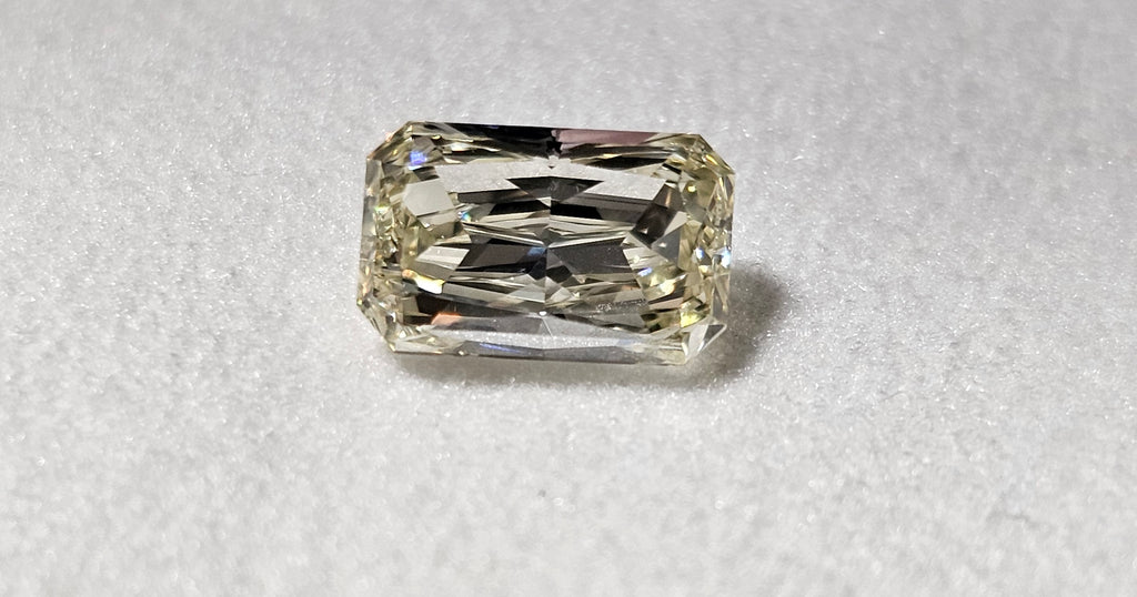 1.50 CT GIA Radiant Cut Natural Diamond U-V SI1