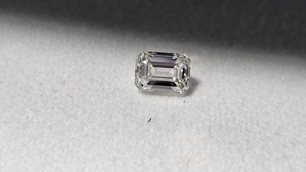 1.00 CT GIA Emerald Cut Natural Diamond I VS2