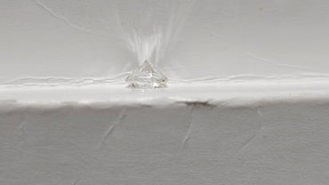 0.59 CT Round Brilliant Natural Diamond H-I SI2