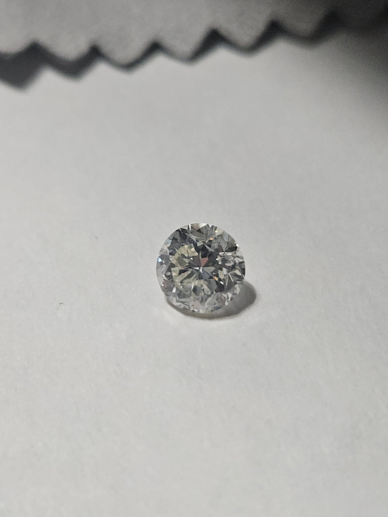 0.50 CT Round Brilliant Natural Diamond J-K I1