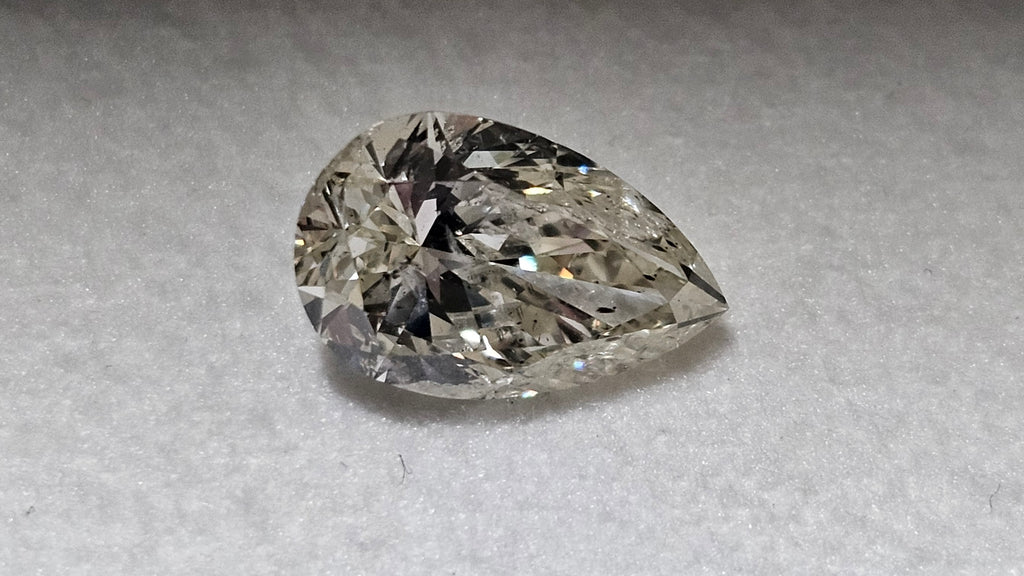 2.01 CT IGI Pear Shape Natural Diamond K I1 XXVG