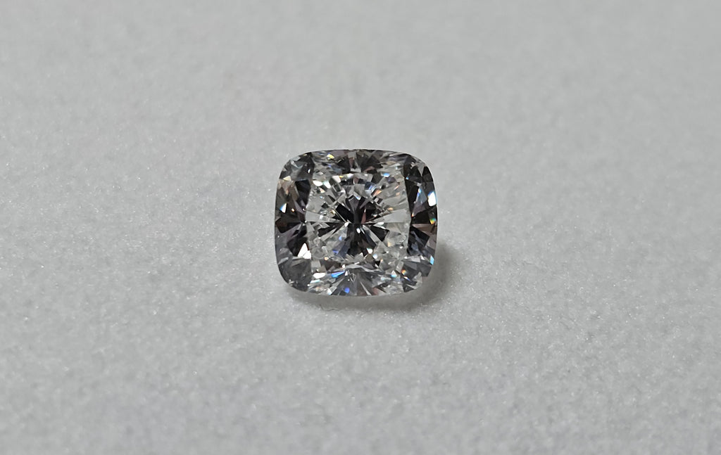1.52 CT GIA Cushion Modified Brilliant Natural Diamond E SI1