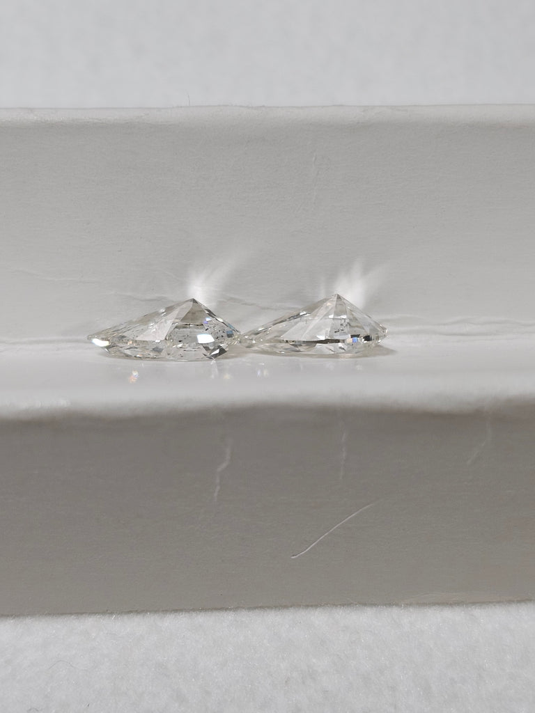 1.40 CTW IGI Pear Shaped Natural Diamond Match H-I SI2