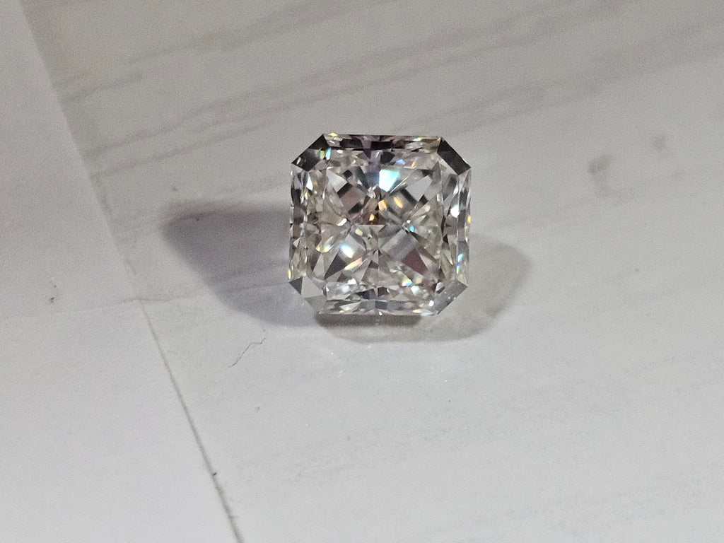 1.06 CT GIA Radiant Cut Natural Diamond J VS1