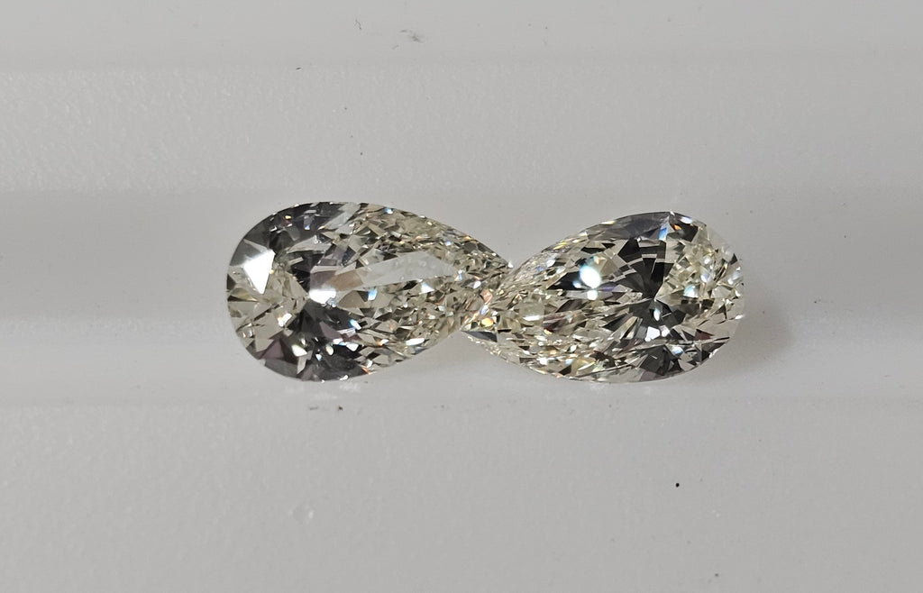 1.40 CTW GIA Pear Shaped Natural Diamond Matched Pair K SI1