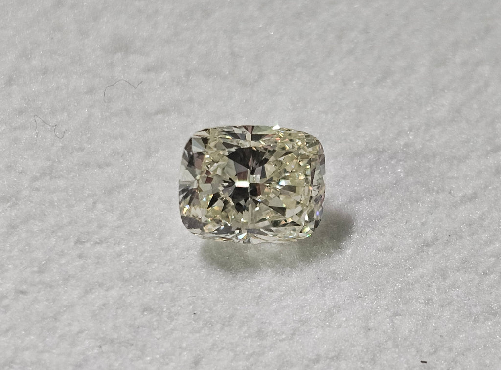 1.00 CT GIA Cushion Modified Brilliant Natural Diamond N VVS2