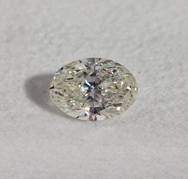 3.01 CT IGI Oval Brilliant Natural Diamond J VS2