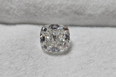 1.01 CT GIA Cushion Modified Brilliant Natural Diamond I SI1