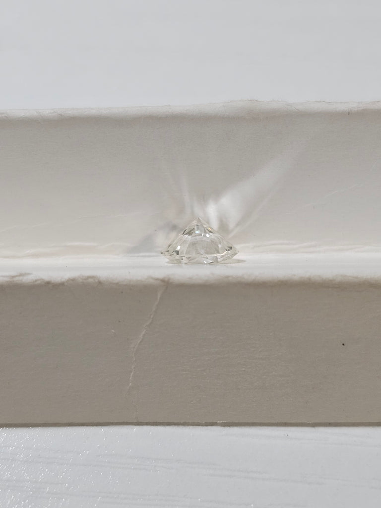 0.93 CT Natural Round Brilliant G-H SI2