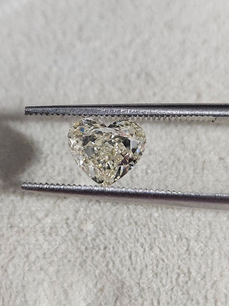 GIA 1.71 CT Natural Heart Modified Brilliant ST VS1