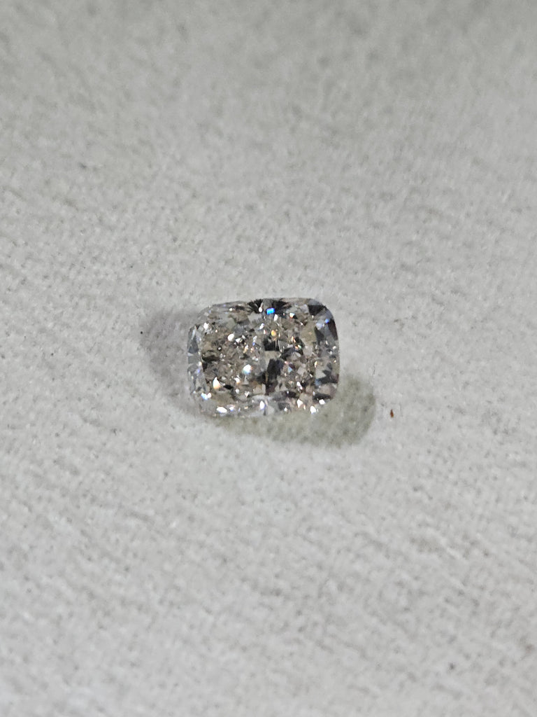 GIA 1.01 CT Natural Cushion L Faint Brown SI2 XX