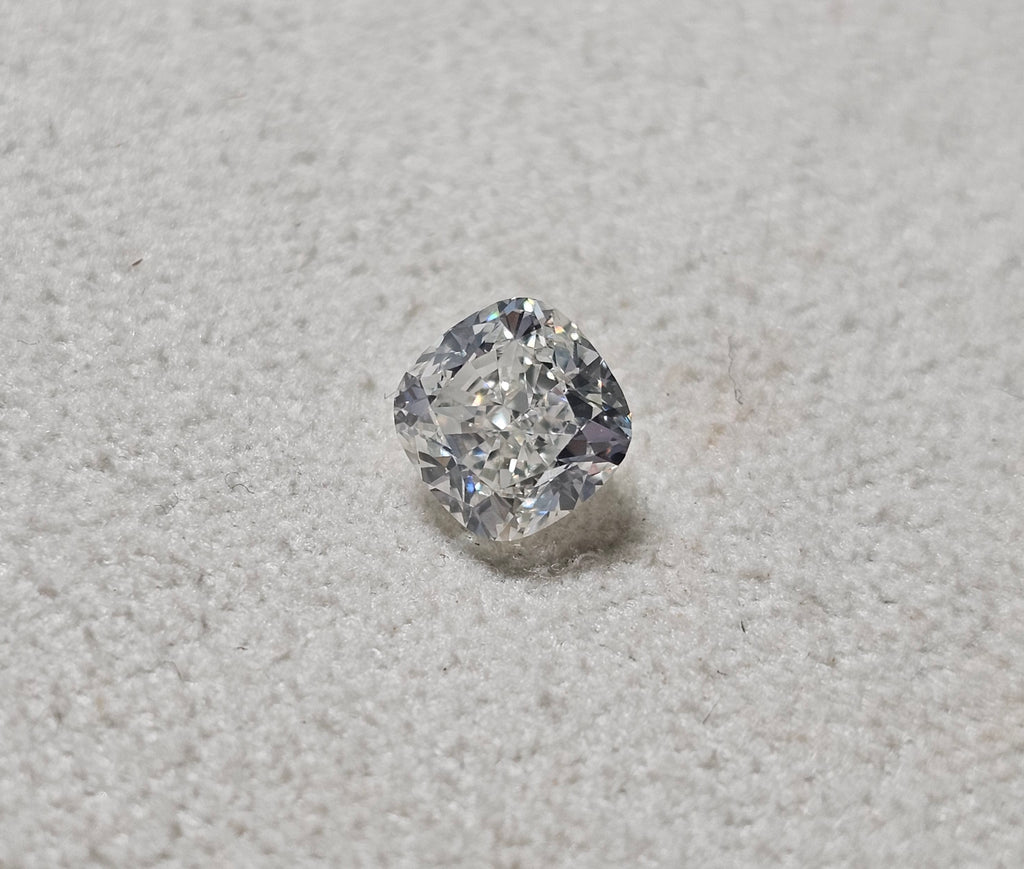 GIA 1.00 CT Natural Cushion J VS2 EX VG