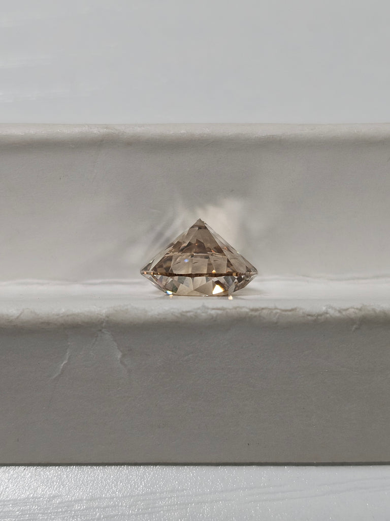 GIA 3.02 CT Natural Round Brilliant W-X Light Brown SI2 XXX