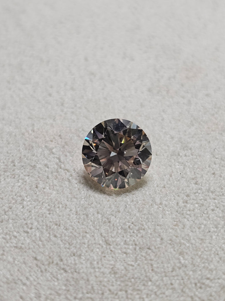 GIA 3.02 CT Natural Round Brilliant W-X Light Brown SI2 XXX