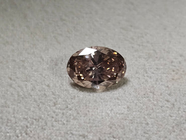 IGI 2.01 CT Natural Oval Brilliant Y-Z SI2 VG XX Light Brown
