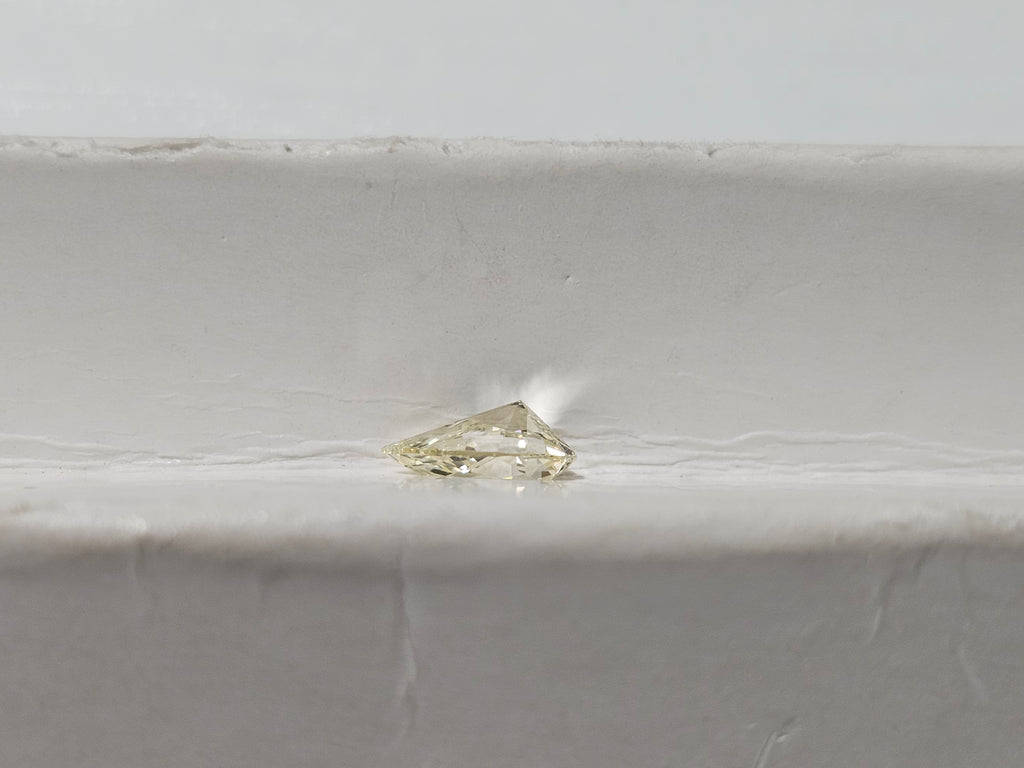 GIA 0.55 CT Natural Pear Brilliant WX Internally Flawless EX VG