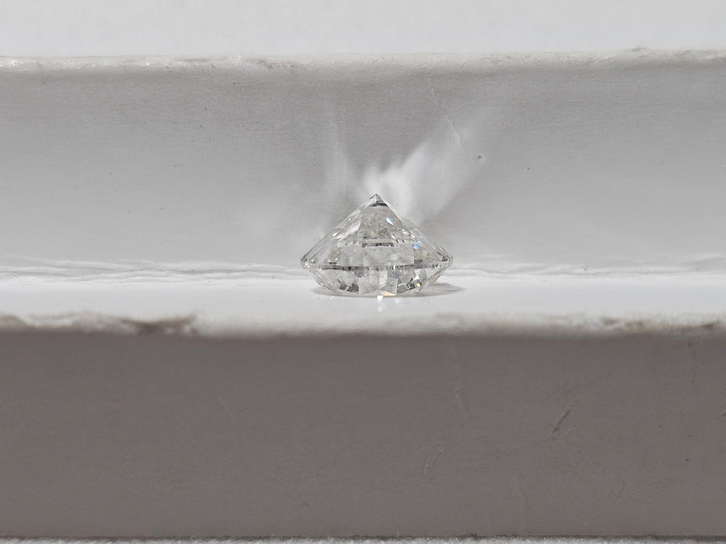 GIA 2.01 CT Natural Round Brilliant I SI2 VG XX