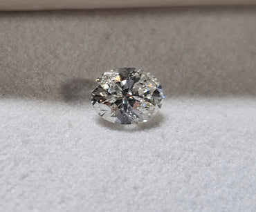 GIA 1.09 CT Natural Oval Brilliant I VS2 VG G