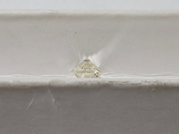 0.92 CT Natural Round Brilliant KL I2