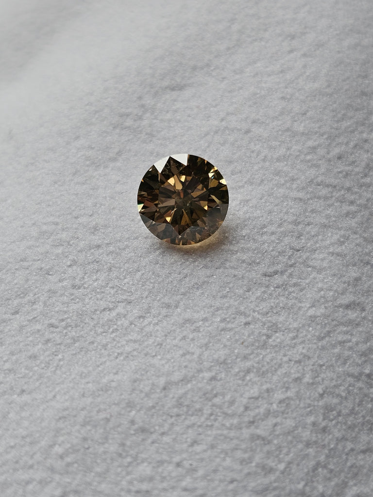 GIA 2.01 CT Natural Round Brilliant Fancy Brown-Yellow Even I1 XX