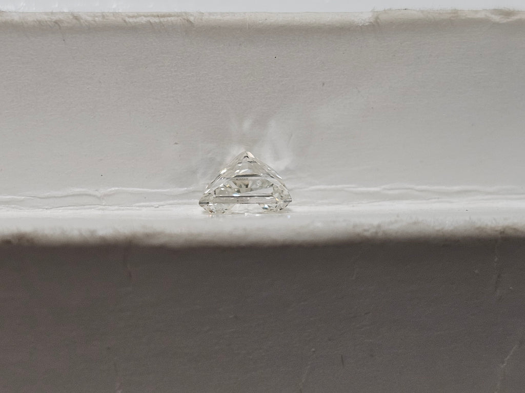 GIA 1.08 CT Natural Radiant I VS2