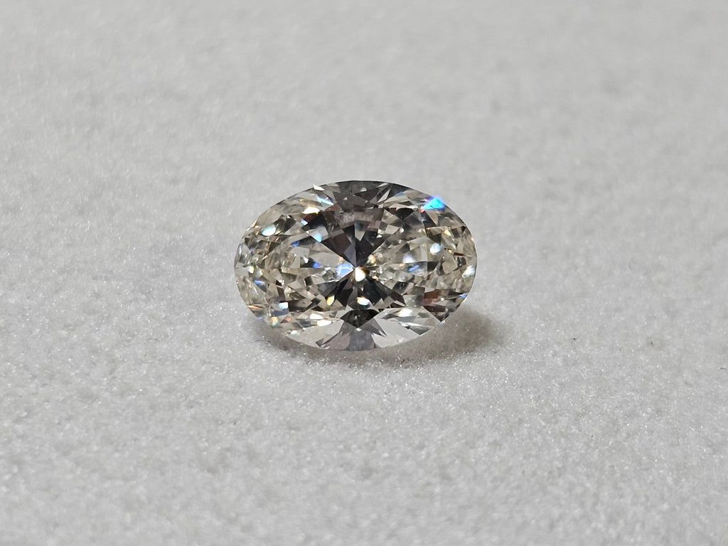 GIA 1.01 CT Natural Oval Brilliant J SI2 XX