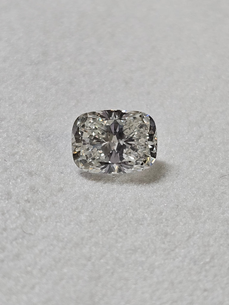 GIA 1.02 CT Natural Long Cushion Modified Brilliant I SI2 XX