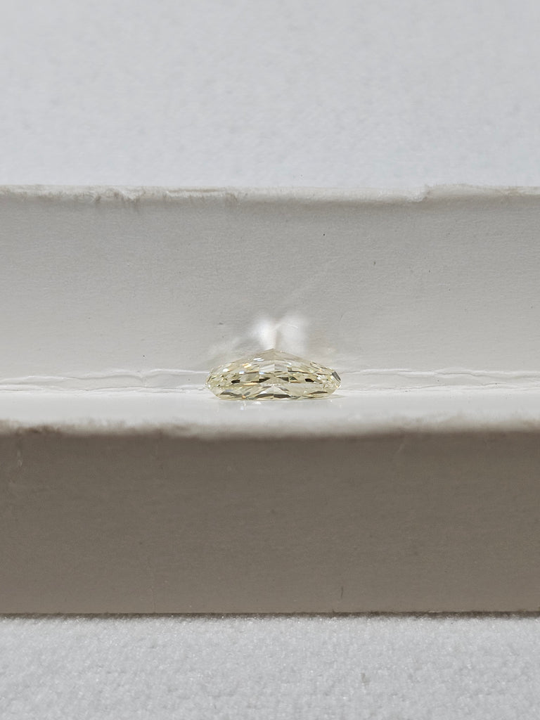 GIA 1.02 CT Natural Oval Brilliant S-T VS1