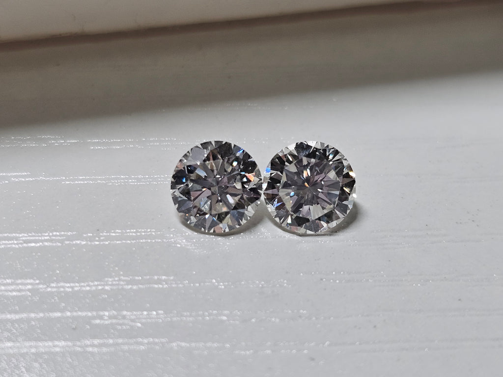 GIA 2.02 TCW Natural Round Brilliant Cut Match IJ SI1-SI2