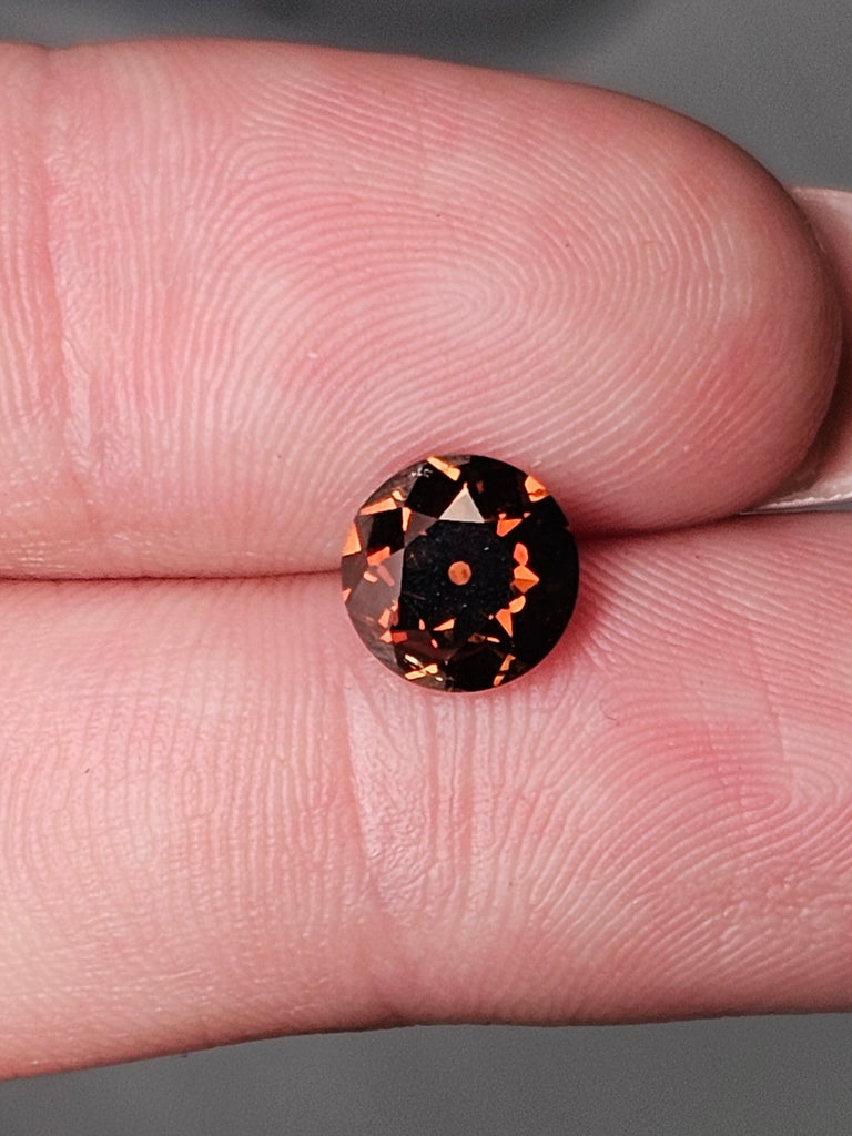 1.61 CT Natural Dark Fancy-like Orange Red Round Brilliant Cut I1