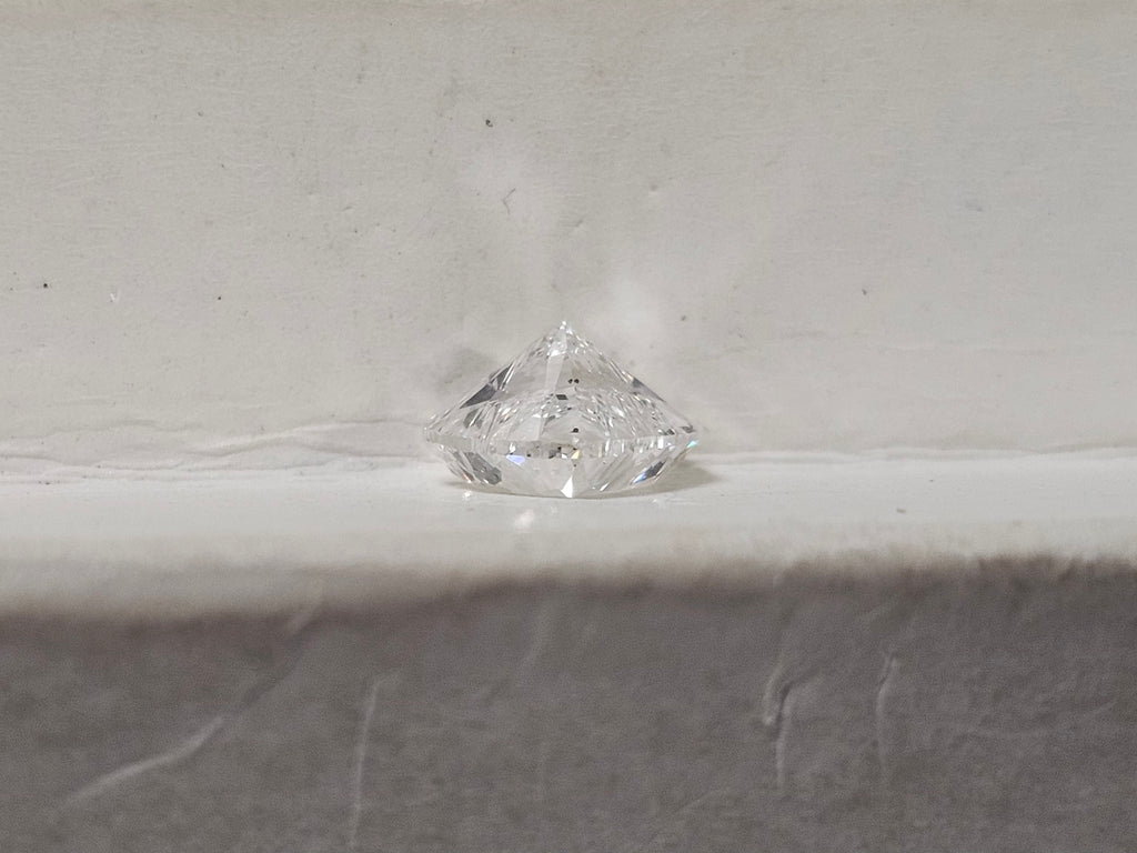 GIA 1.01 CT Natural Heart Brilliant E SI2 XX