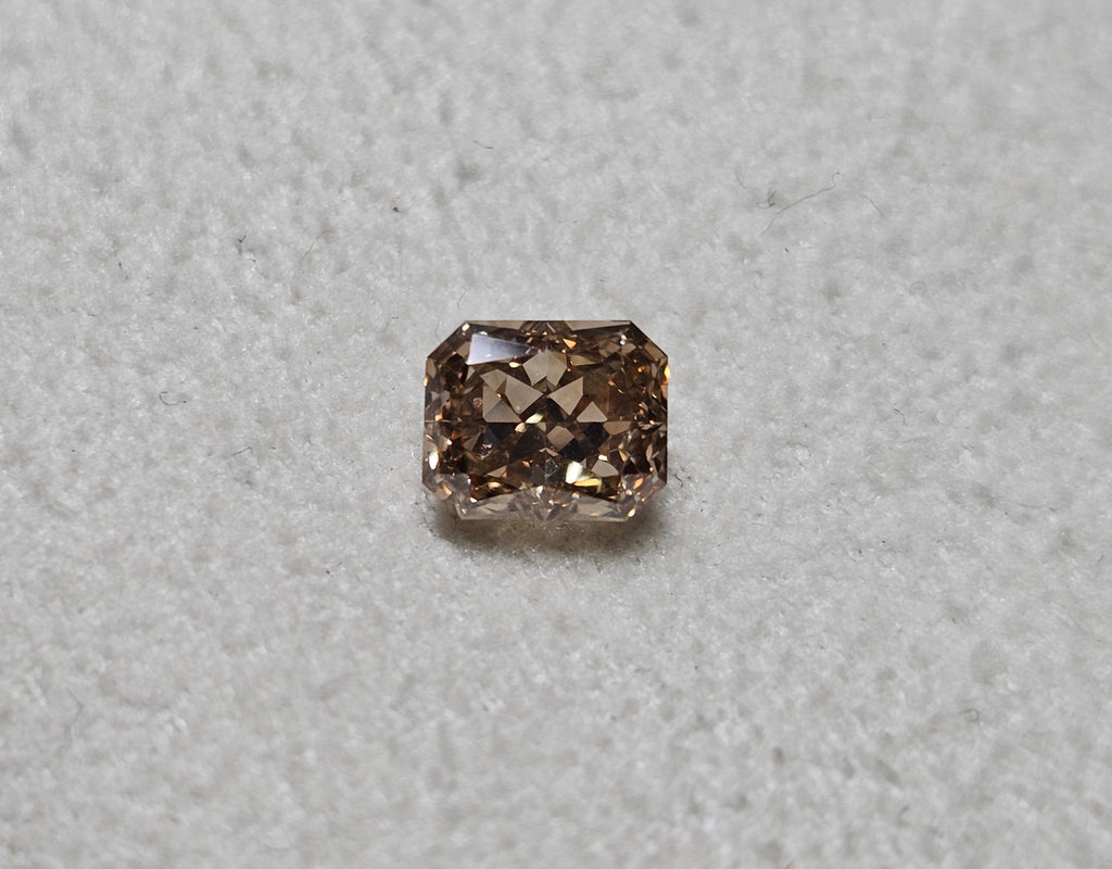 GIA 1.00 CT Natural Radiant Fancy Yellowish Brown SI1 EX/VG