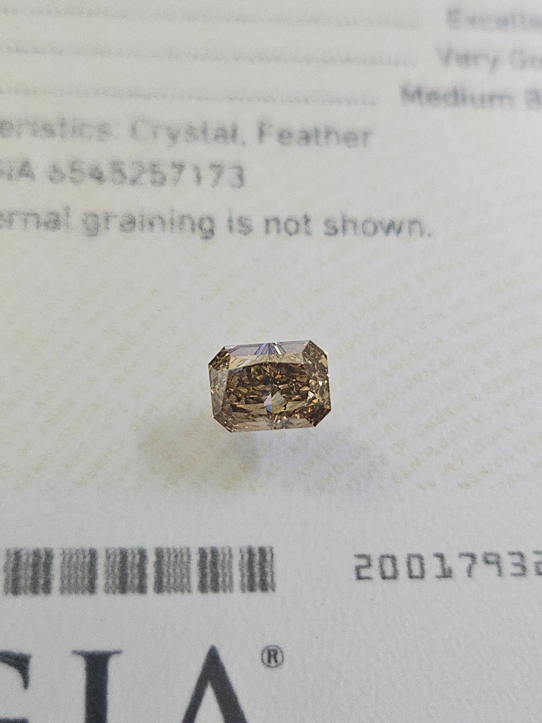GIA 1.72 CT Natural Radiant Fancy Dark Yellowish Brown VS2 EX VG