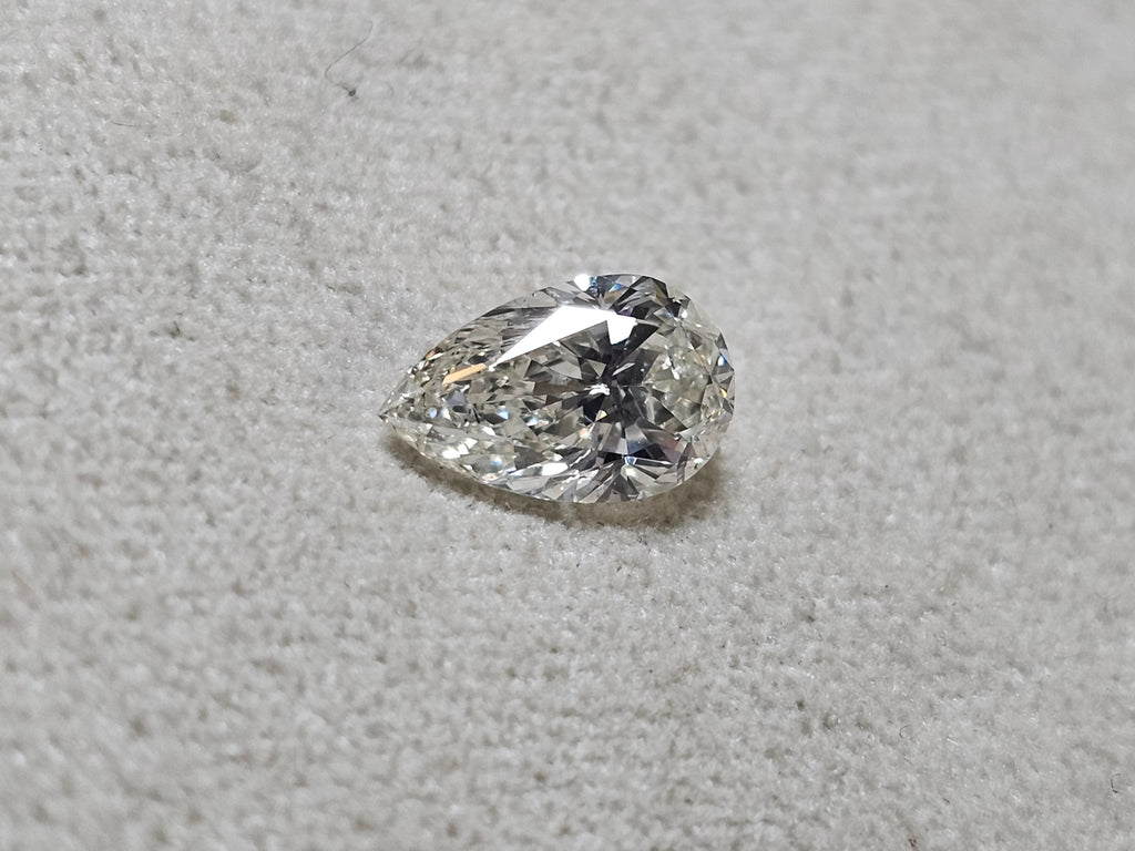 GIA 1.01 CT Natural Pear K SI2