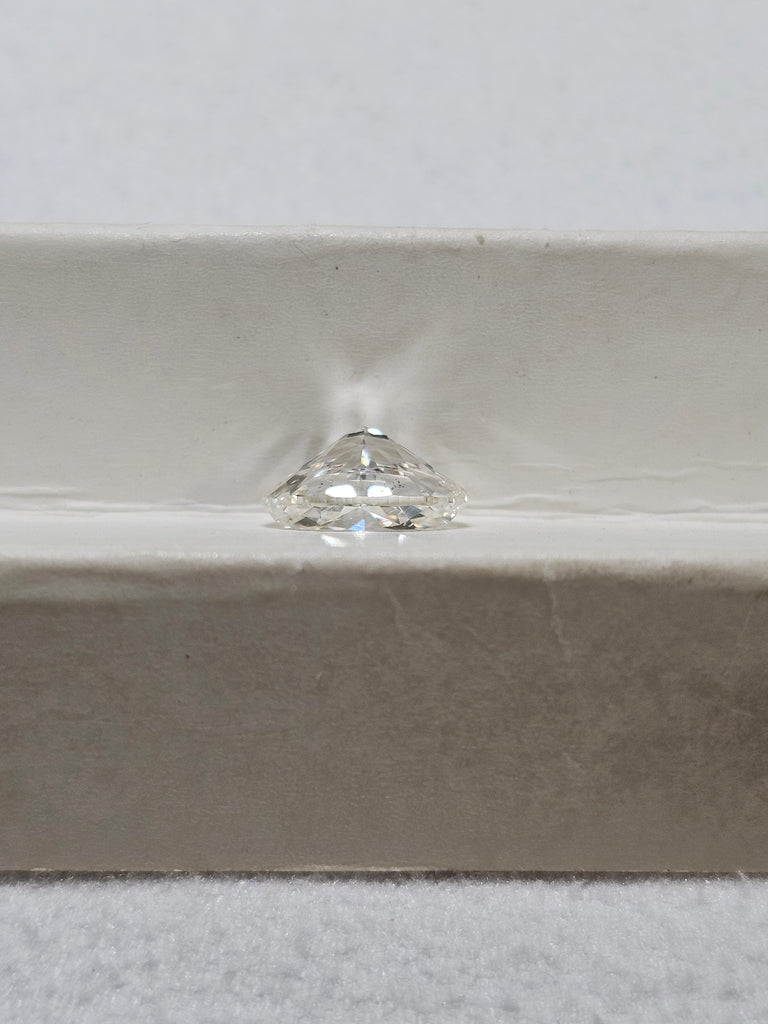 GIA 1.50 CT Natural Oval I SI2