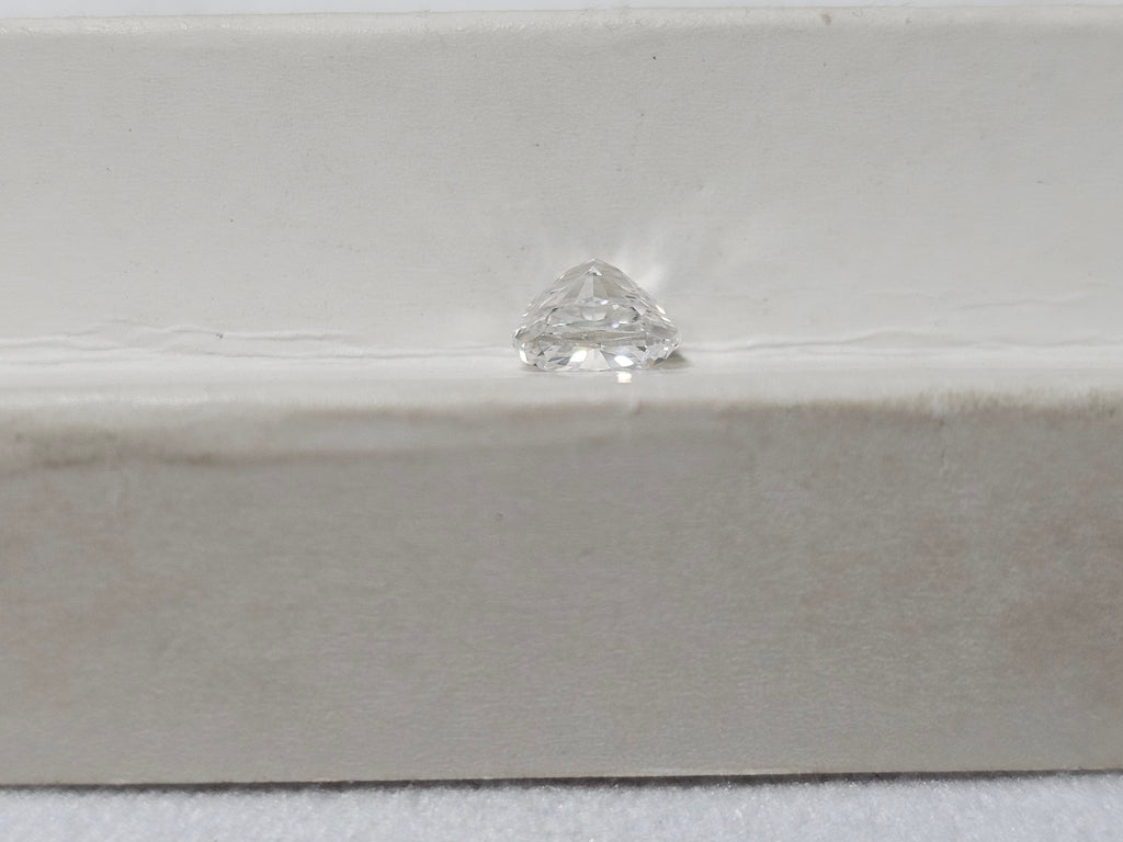 GIA 1.03 CT Natural Cushion E SI1