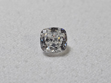GIA 1.03 CT Natural Cushion E SI1