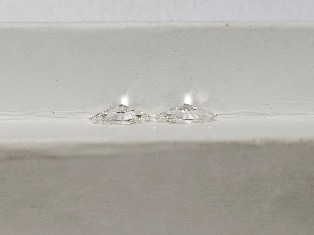 Parcel of 2 MQ Natural Diamonds FG SI1-VS2 0.84CTW